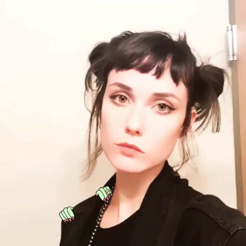 Meet your Posher, Olivia